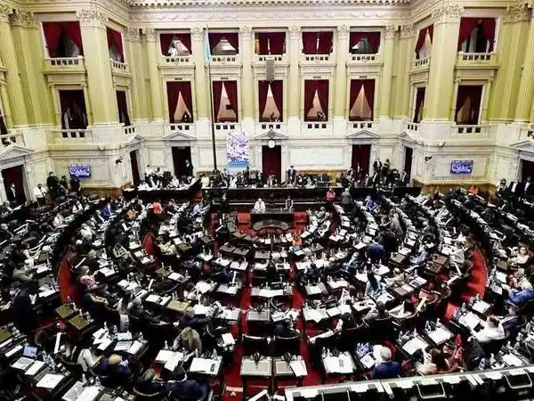 Elecciones 2025: el PJ busca definir los
nombres de su lista, hay 8 bancas en juego
