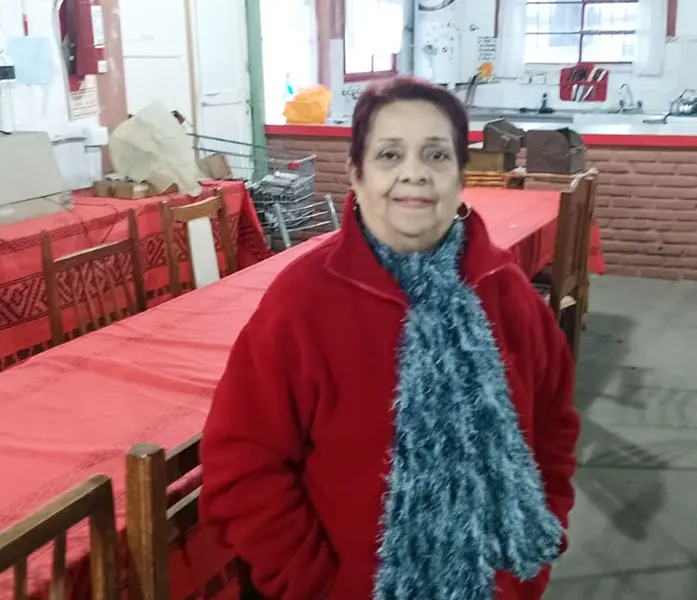 Baratillo en el centro comunitario “Mateo”