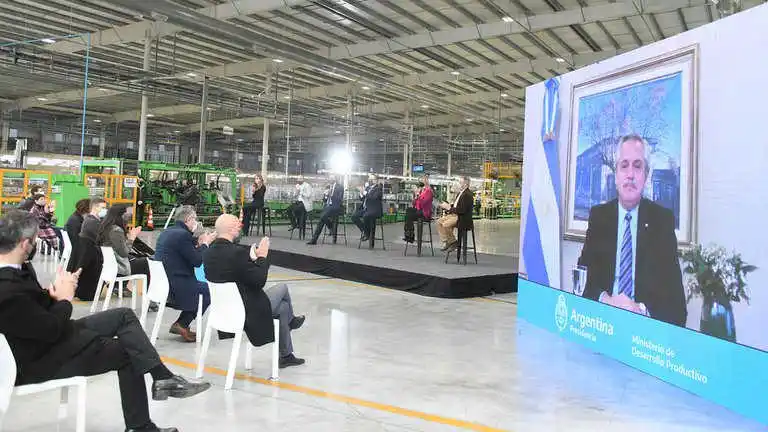 “No aprovechen para seguir aumentando los precios”, advirtió Alberto Fernández