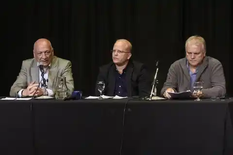 “El pueblo se equivoca, lo hizo con Hitler y ahora lo hace con Macri”