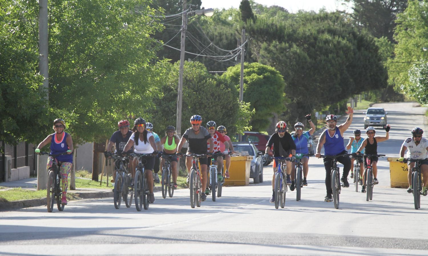 Fotos de un desafío logrado por ciclistas de Claromecó
