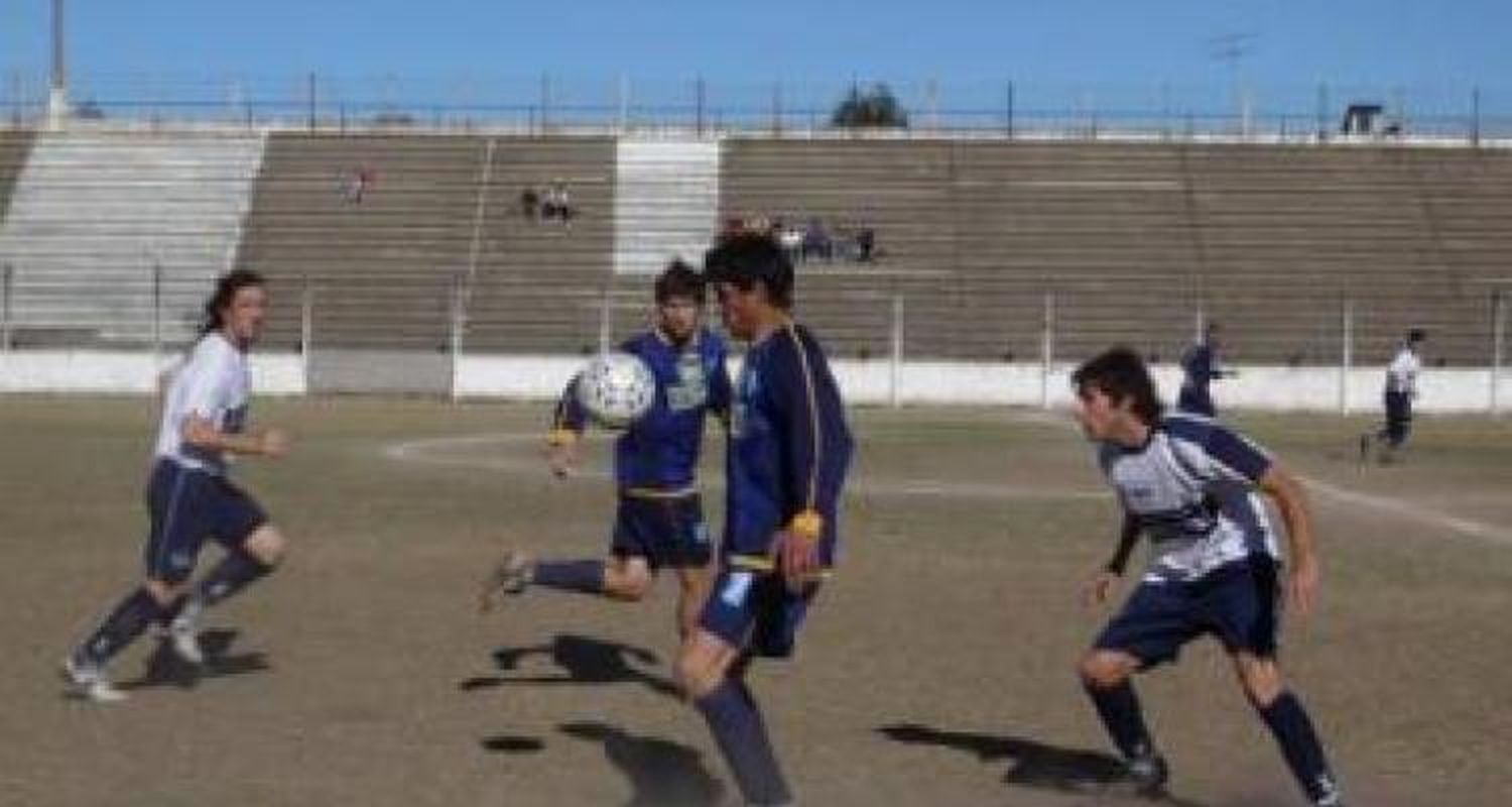 Perdió Sportivo y se acercaron todos
