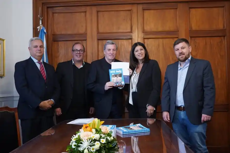 La Cámara de Diputados reconoció la trayectoria de Victor Hugo Fux