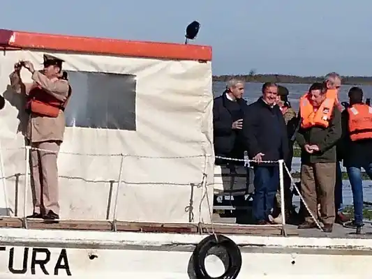 De Angeli y el ministro de Defensa de la Nación recorrieron Ibicuy