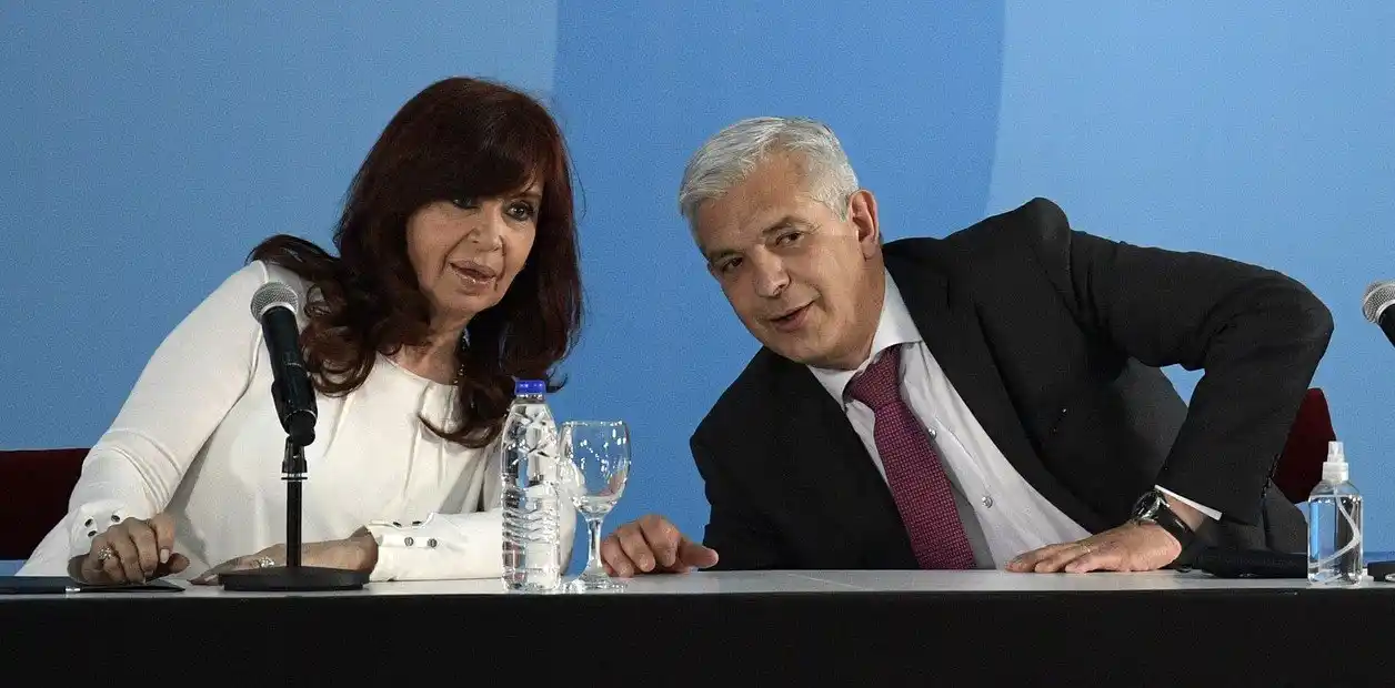 Carbap cruzó a Domínguez por querer “administrar los saldos exportables”
