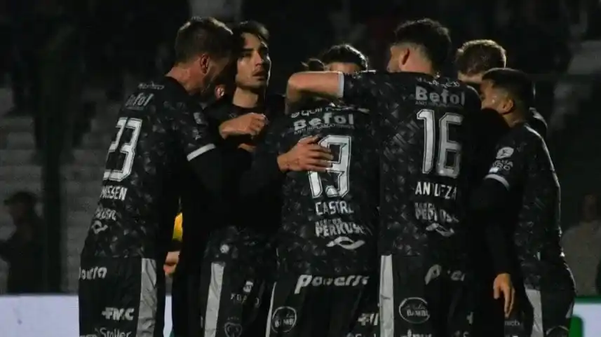 Sarmiento venció a Defensa y Justicia y está en zona de Sudamericana