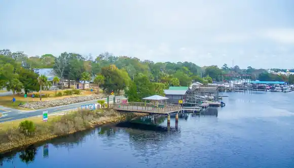 ¿Evacuar o quedarse? El dilema de los habitantes en Florida ante el huracán Idalia