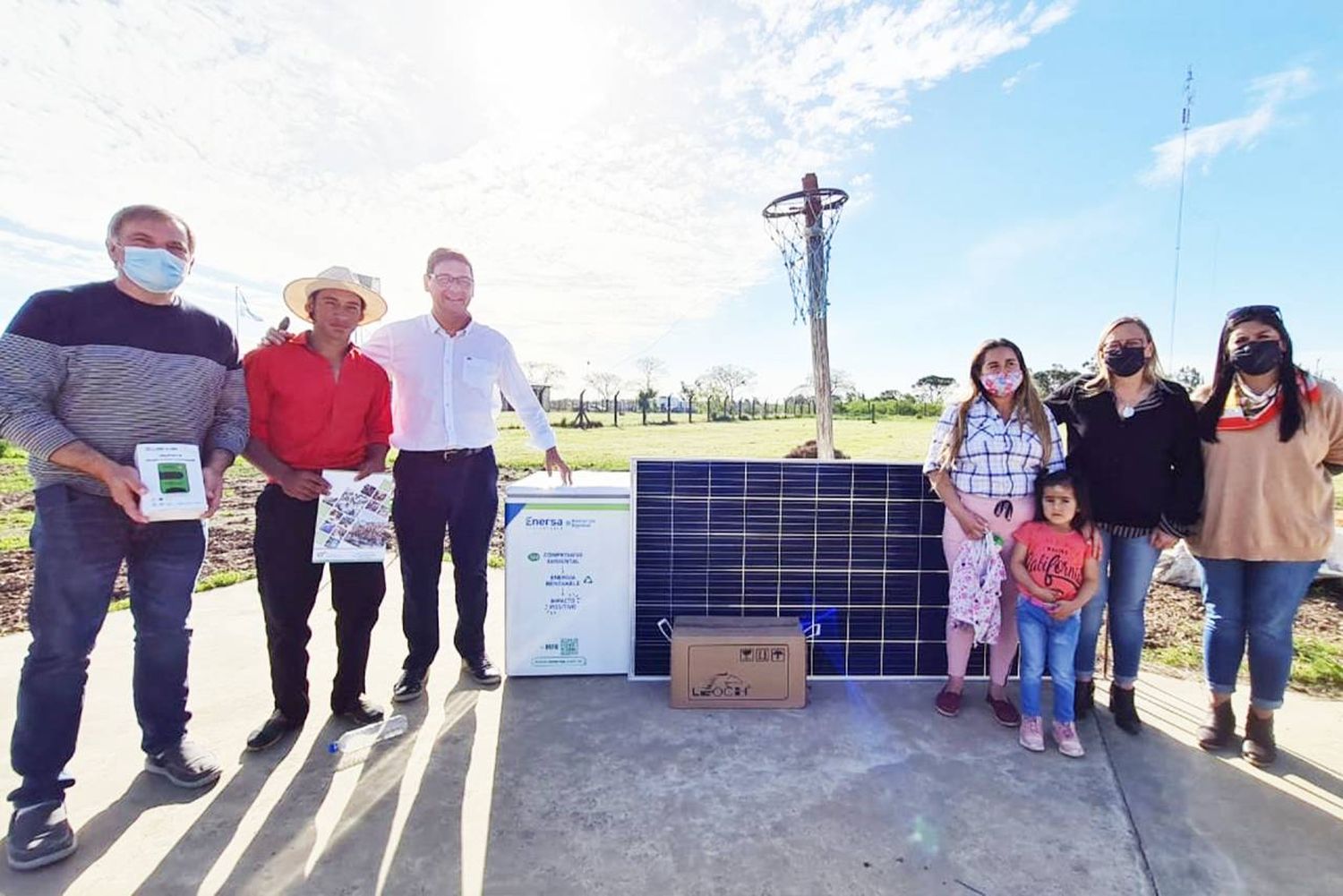 Se garantizó, en 2021, acceso a la energía eléctrica a familias de zonas rurales, isleñas y costeras