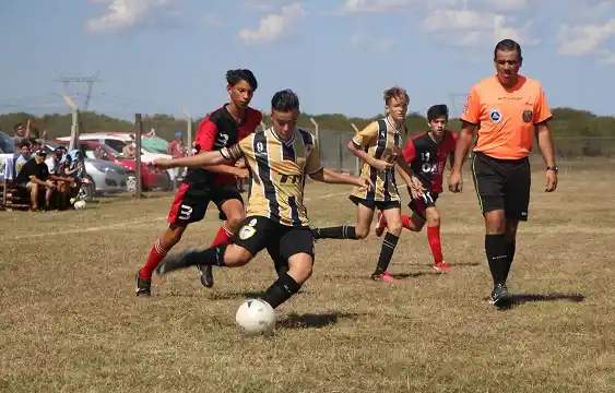 Infantil: Se jugó la tercera fecha y se completaron los partidos pendientes de la primera 