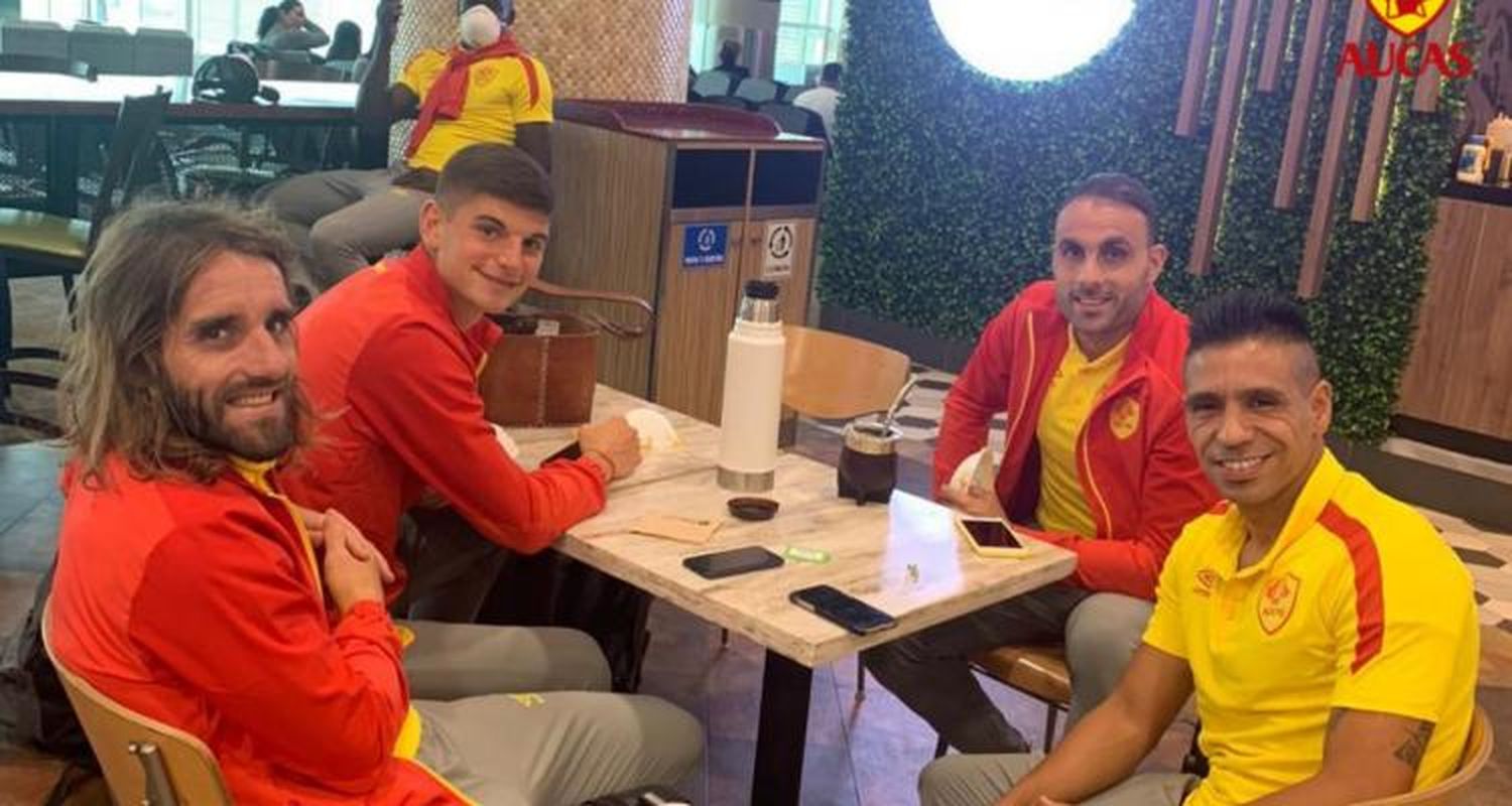 [Vivo] Tomás Oneto es titular en la visita de Aucas de Ecuador a Vélez por la Copa Sudamericana