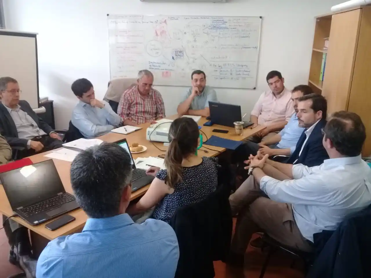 Planta de efluentes cloacales:Municipio, Provincia y el BID avanzan en el proyecto