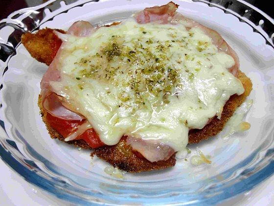 Hoy el Día está para milanesas a la napolitana con ensalada