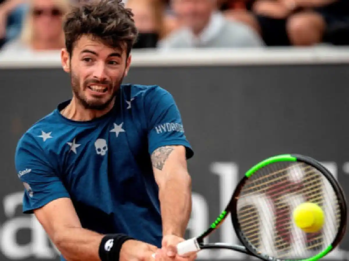 Lóndero y Delbonis avanzan en Hamburgo