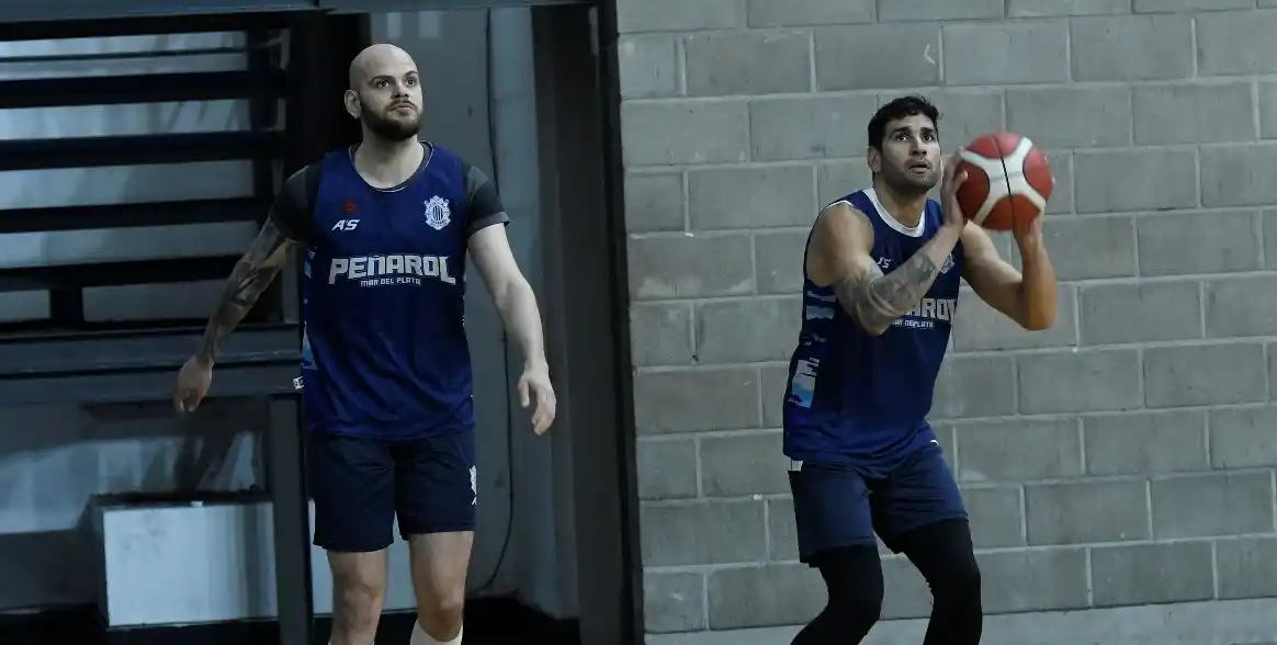 Luciano "Chuzito" González en su primer entrenamiento en Peñarol. (Foto: Prensa Peñarol)