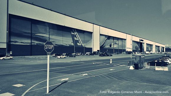 Boeing corta servicios, asistencia y mantenimiento a las aerolíneas rusas y suspende operaciones en Moscú