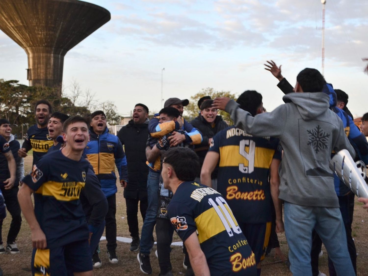 Independencia es el campeón del fútbol sampedrino.