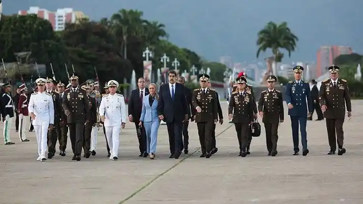 ¡INSTITUCIÓN DEGRADADA! Cómo llegaron los miembros del alto mando militar a los registros de las primarias del Psuv