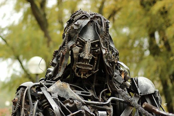 Monumentos en Tandil que no sabías que existían: Al salame, al picapedrero, al fundidor, a Pappo y a Don Quijote