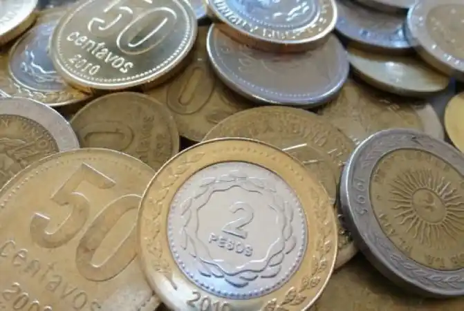 Confirman que las monedas de 5 y 10 pesos estarán en la calle en 2017