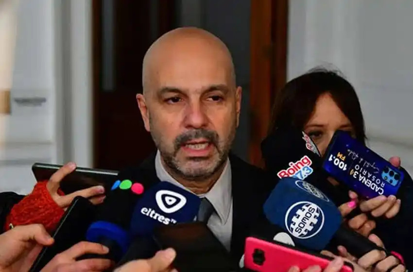 Brilloni, tras el último adiós al policía asesinado en el hospital provincial: «No tenemos la cantidad de recursos suficientes para cubrir tanta demanda»