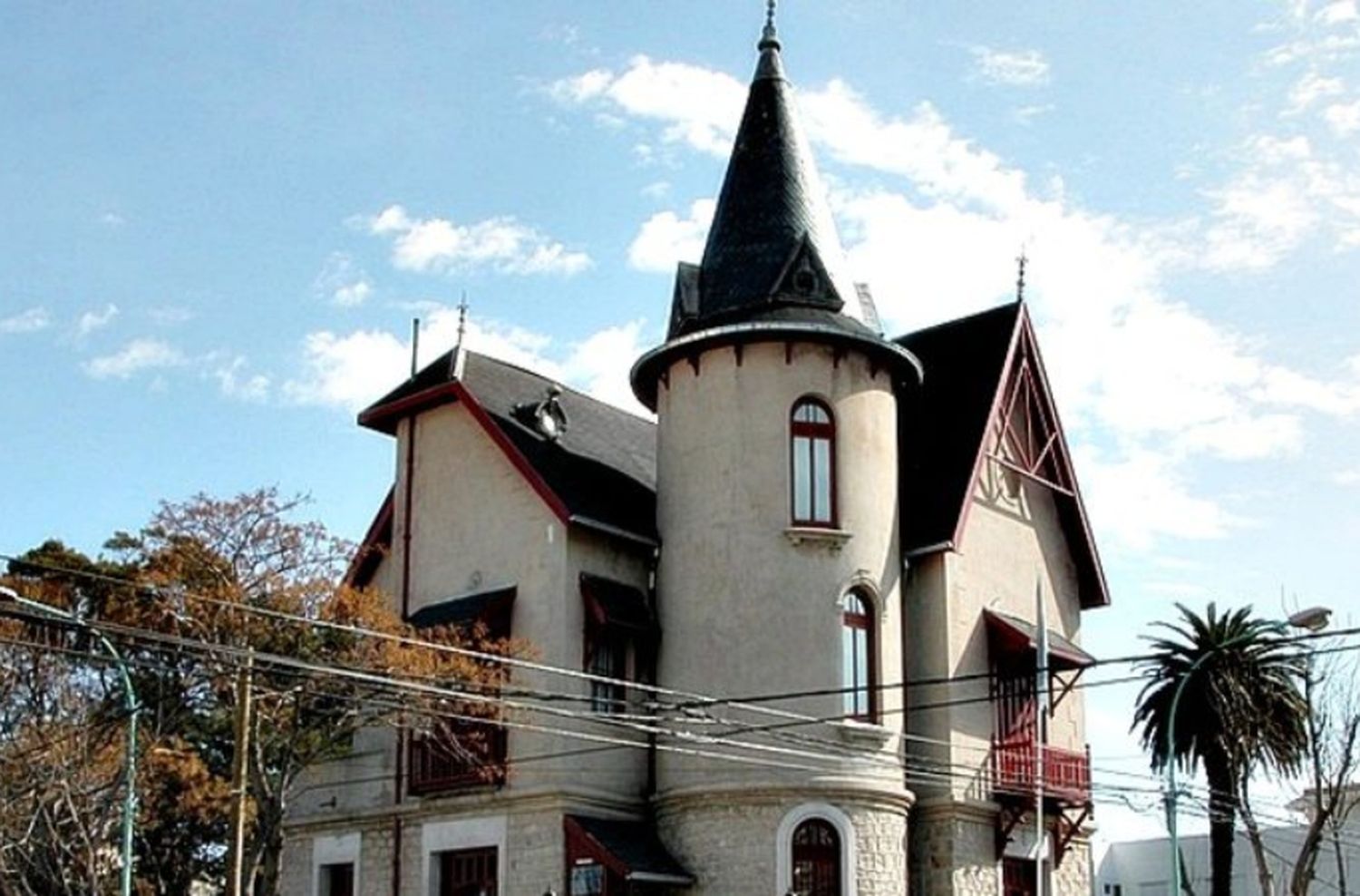 Venden la histórica y centenaria casona que Dardo Rocha le construyó a su esposa en Mar del Plata