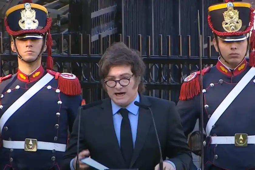 Milei, en el acto por el 2 de abril: "Buscamos ser una potencia, al punto que los malvinenses prefieran ser argentinos"