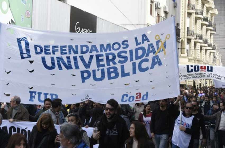 Marcha universitaria federal: “El tema es complejo porque estamos enfrentando mentiras y falacias”