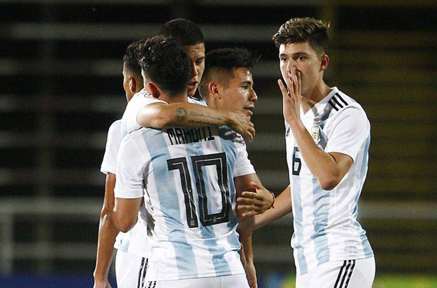 Ante Colombia, Argentina va por la primera victoria del Hexagonal