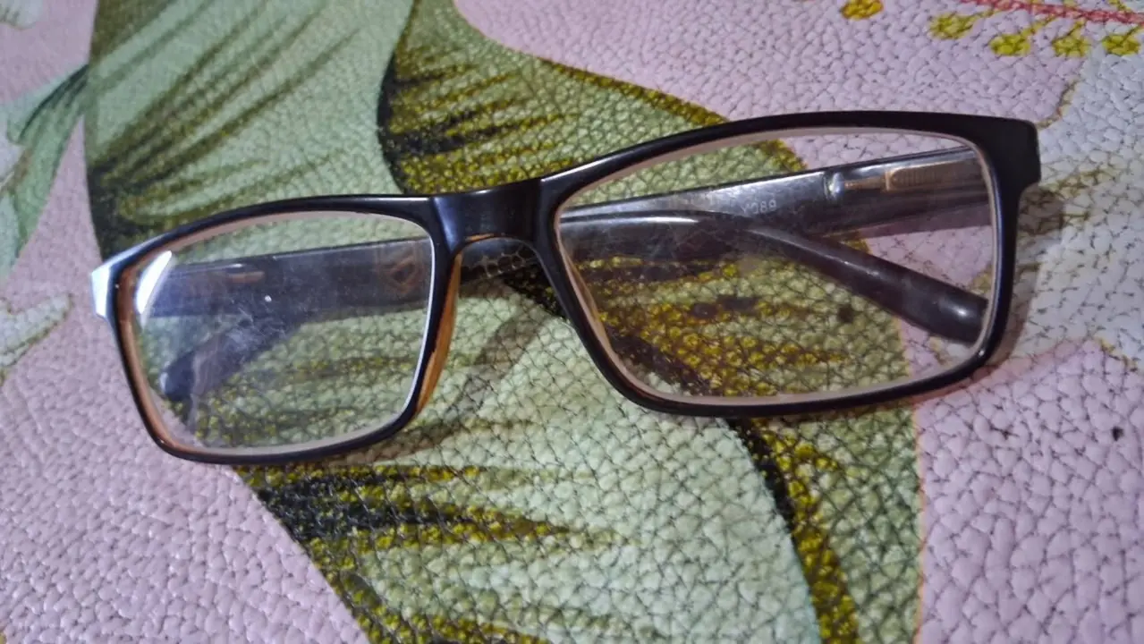 Lentes encontrados en calle Ituzaingó