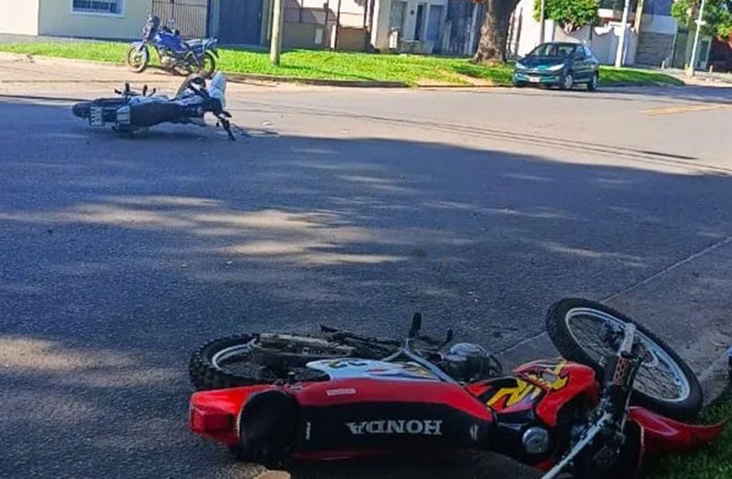 Lesiones graves: Heridos producto del choque entre dos motocicletas