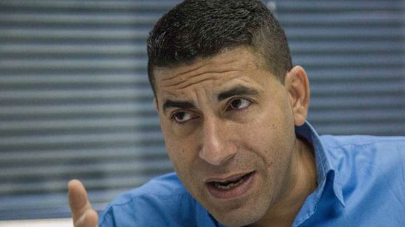 Ratti solicitó al TSJ velar por la transparencia de los partidos, y aseguró que ÉL COMO INDEPENDIENTE sí es un garante
