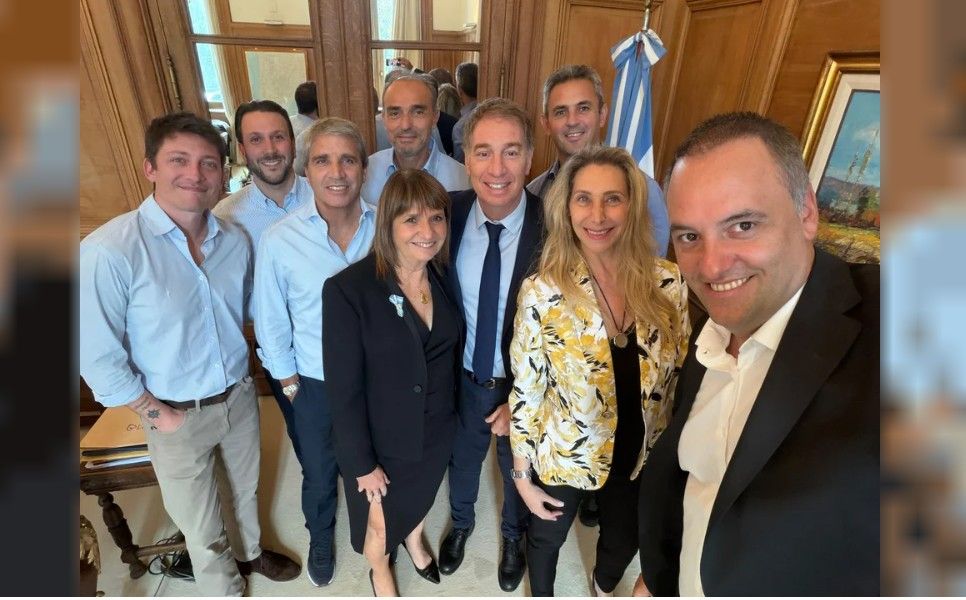 La mesa chica de Milei analizó estrategias en la previa de las sesiones en el Senado