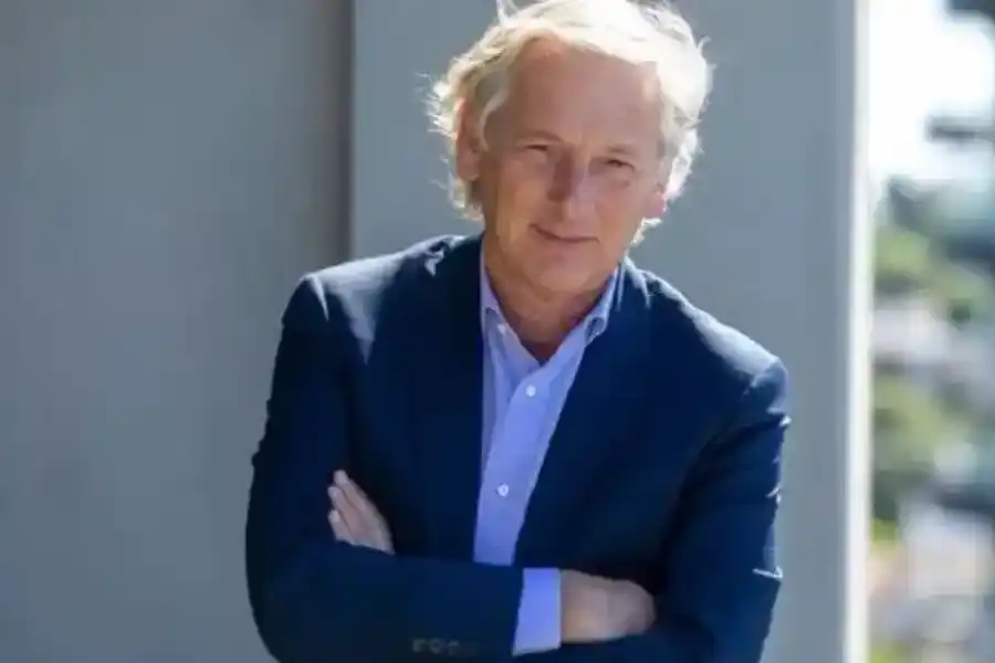 Longobardi duro con  el Presidente Milei