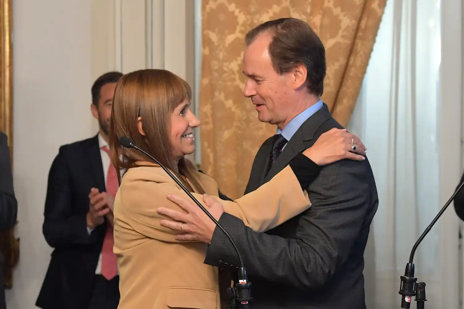 La ministra de Salud de la provincia pidió “a los gremios estatales que sean férreos representantes en la defensa de los trabajadores, pero que sean respetuosos de las organizaciones y de quienes la conducen”