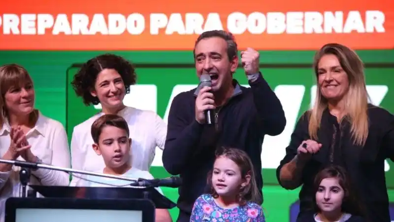 Rosario: Javkin le gana la intendencia a Sukerman por un punto y medio