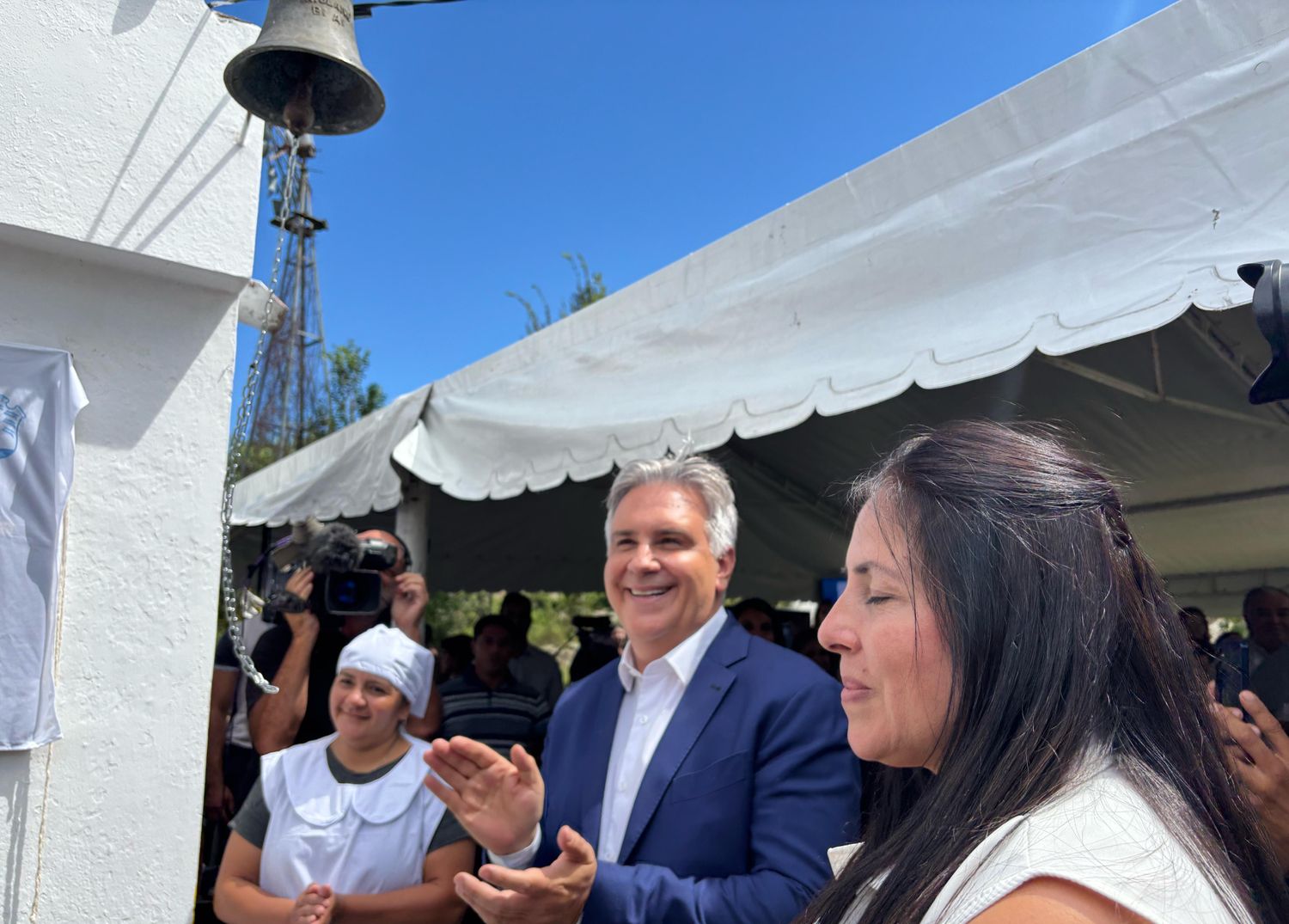 En una escuela de las Altas Cumbres, Llaryora inauguró el ciclo lectivo 2025