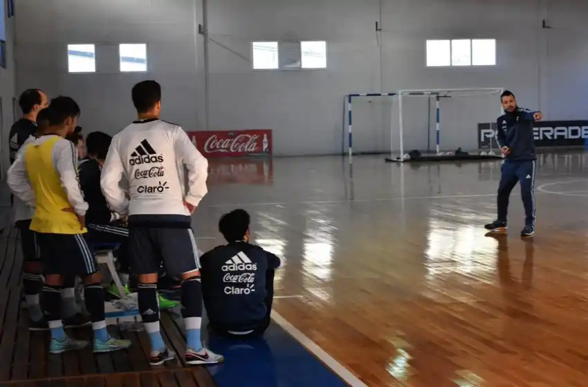 Futsal: tres marplatenses van por los Juegos Olímpicos de la Juventud
