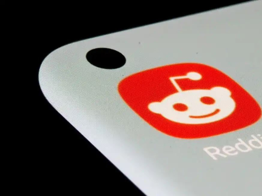 Imagen ilustrativa. Reddit. Crédito: Reuters/Dado Ruvic