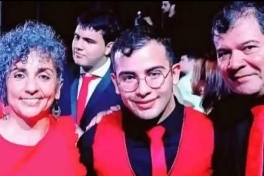 Marcela Acuña, César Sena y Emerenciano Sena