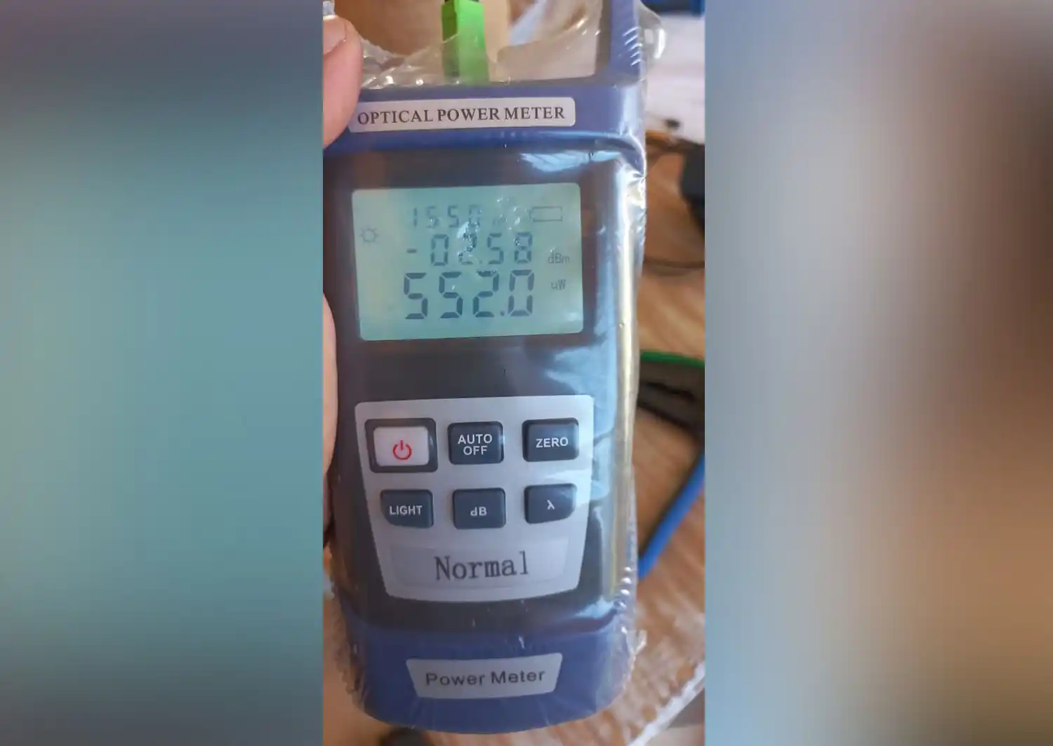 Perdieron un medidor de potencia de fibra óptica