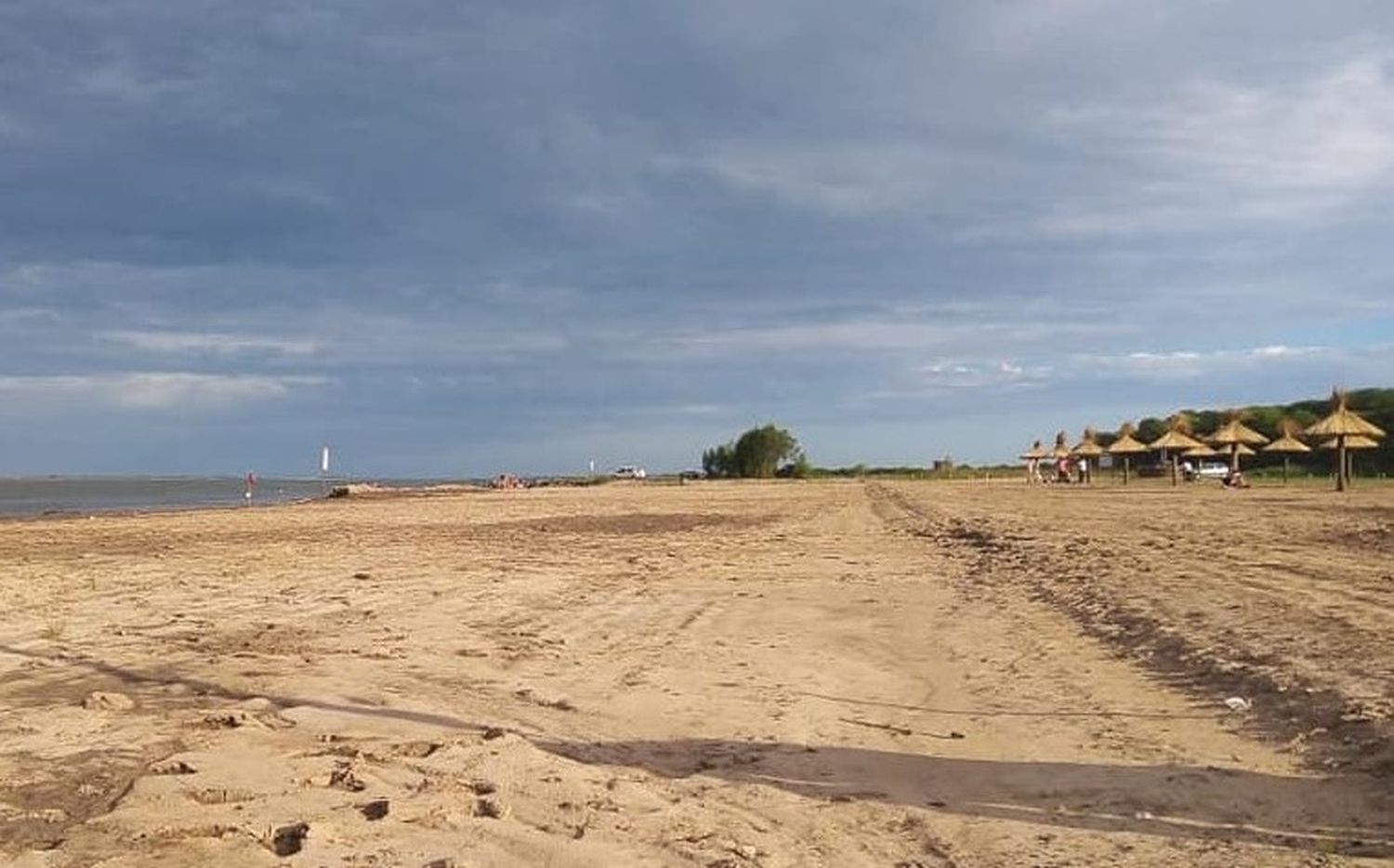 Vuelta de Obligado: desde el sábado, servicio especial de colectivos para ir a la playa los fines de semana