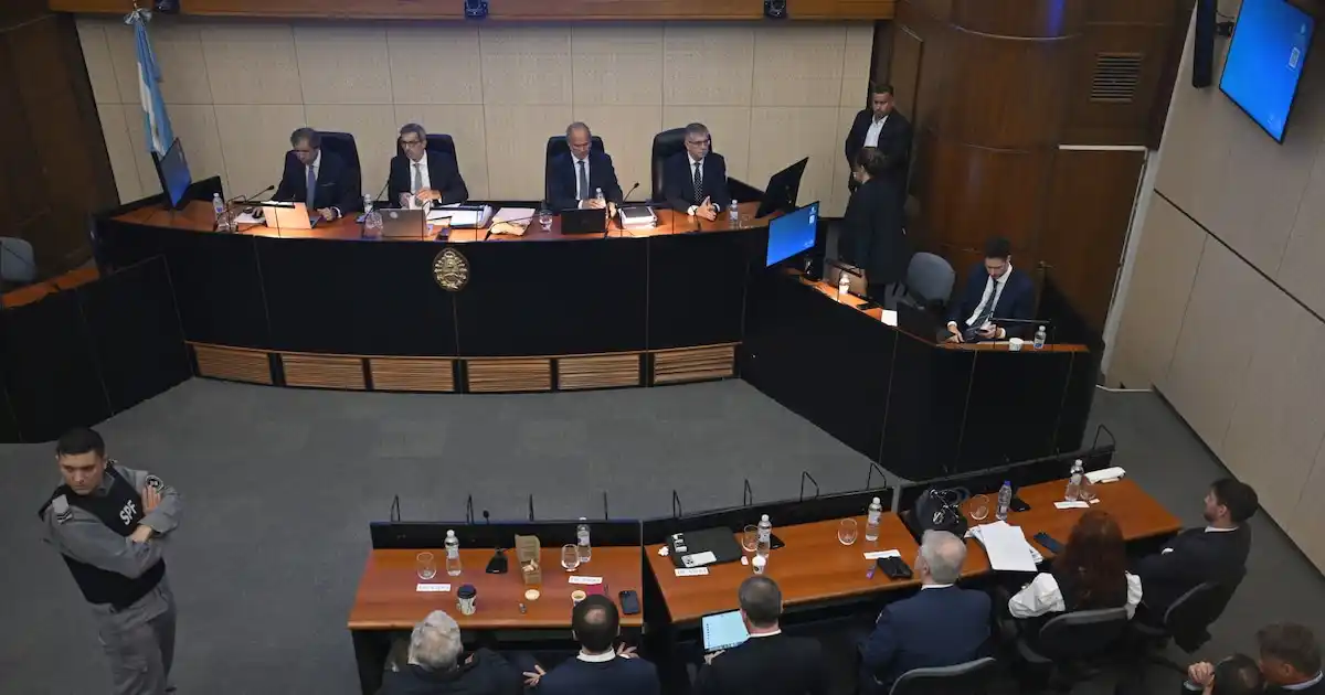 Pitón está acusado como coautor de cohecho activo en el proceso que tiene como principal imputada a la ex presidenta Cristina Fernández de Kirchner y otros 85 acusados.