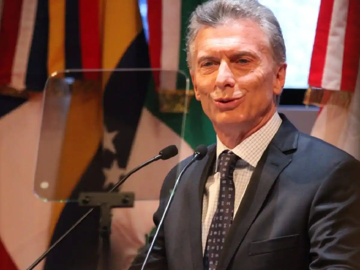 Macri: "La gente tiene que aguantar y tirar del mismo carro"