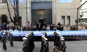 Jorge Macri homenajeó a San Martín con un desfile patrio