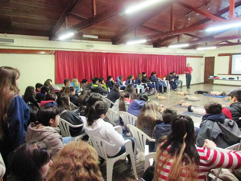 LA DULCE: Capacitación sobre reanimación cardiopulmonar