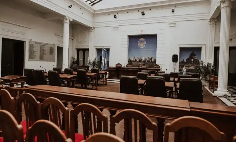 “De la boca para afuera son todos anti-ñoquis pero los datos muestran otra cosa”, afirmó el jefe comunal.