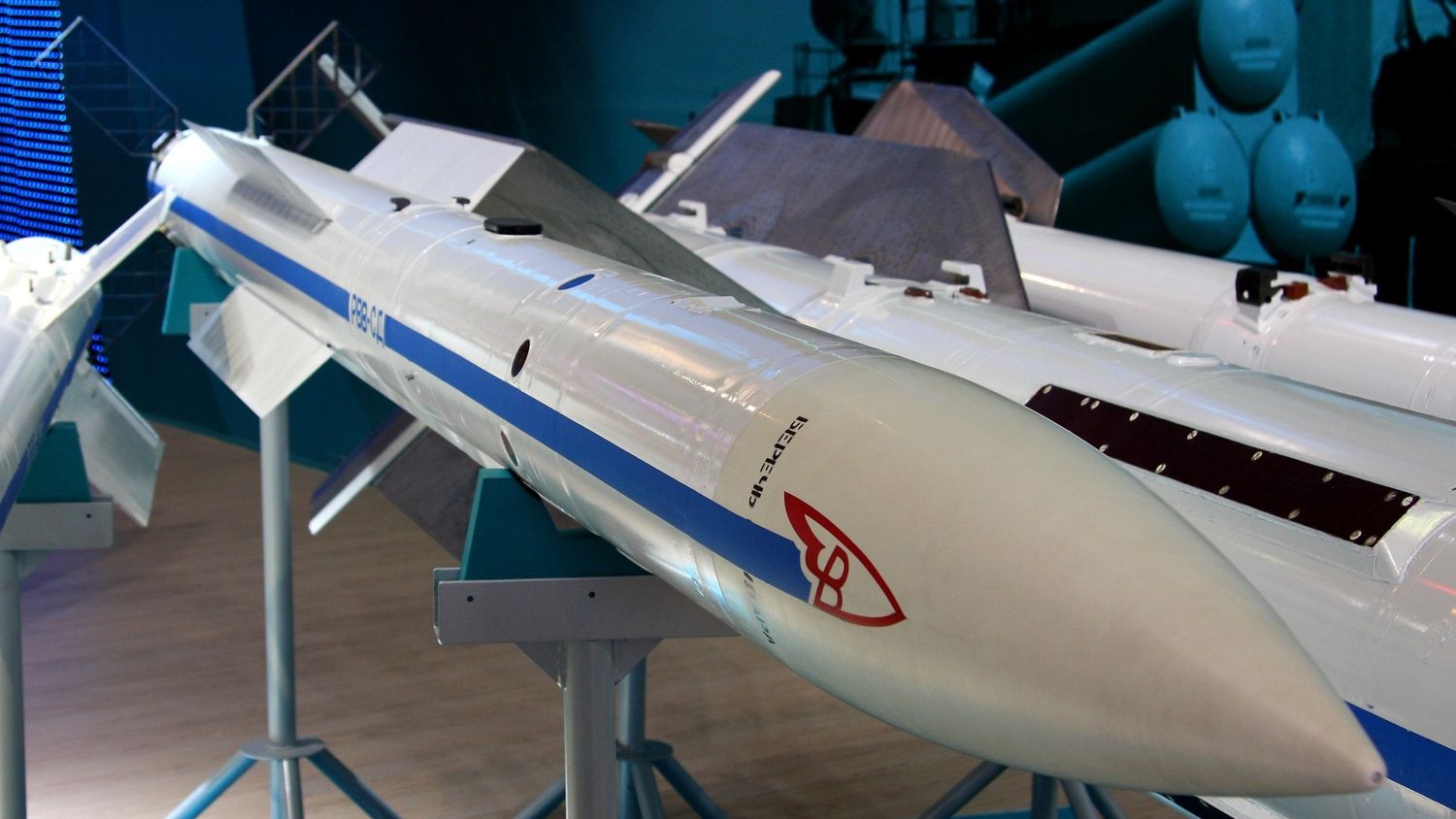 La superioridad BVR pakistaní obliga a India a modernizar su arsenal con misiles rusos RVV-SD de alcance medio