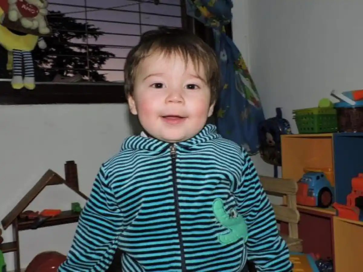 Le funciona la mitad del corazón y necesita ayuda para vivir: buscan donantes de 100 pesos