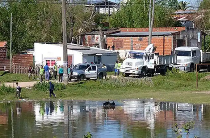 Evacuaron preventivamente a 11 familias de Concepción del Uruguay
