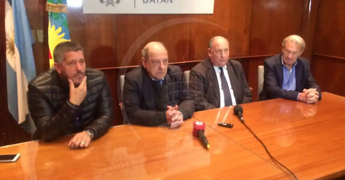 El Intendente apuntó a "competir" para atraer al turismo